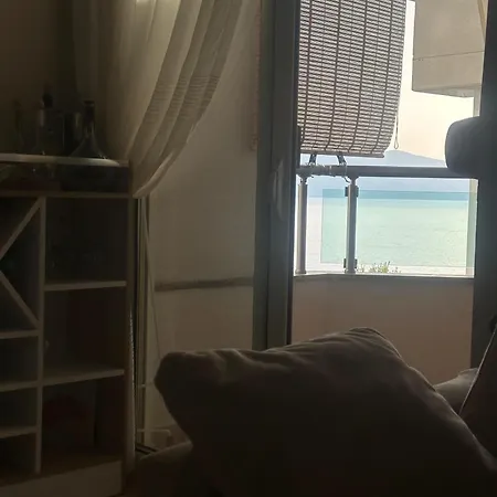 The Azure - Family Beachfront Vlorë