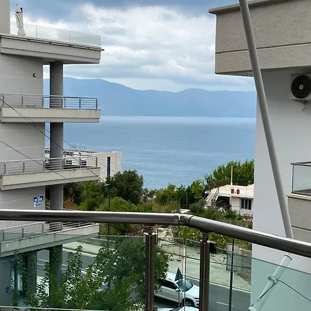 The Azure - Family Beachfront * Vlorë